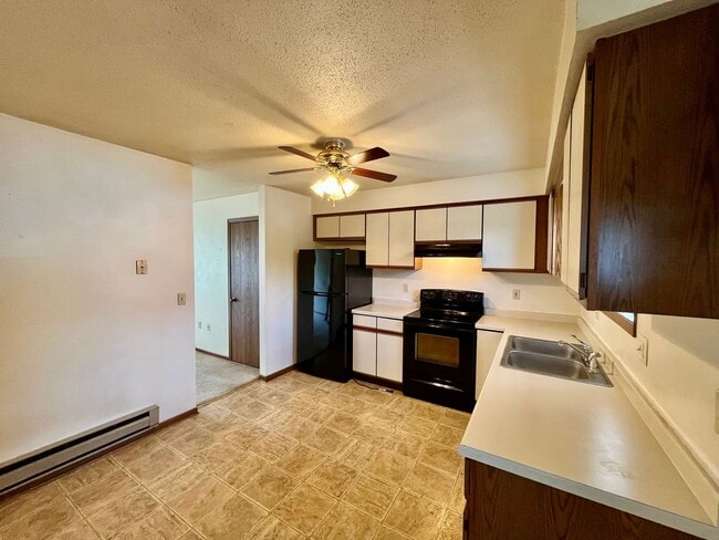 Photo - 600 Hollywood Dr Unit 4