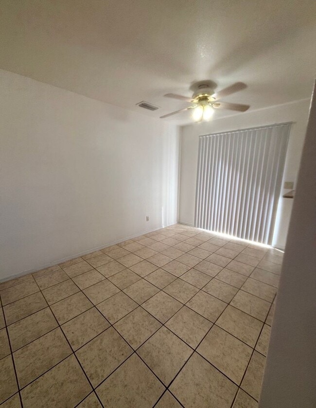 Photo - D0721 Unit D0721-B