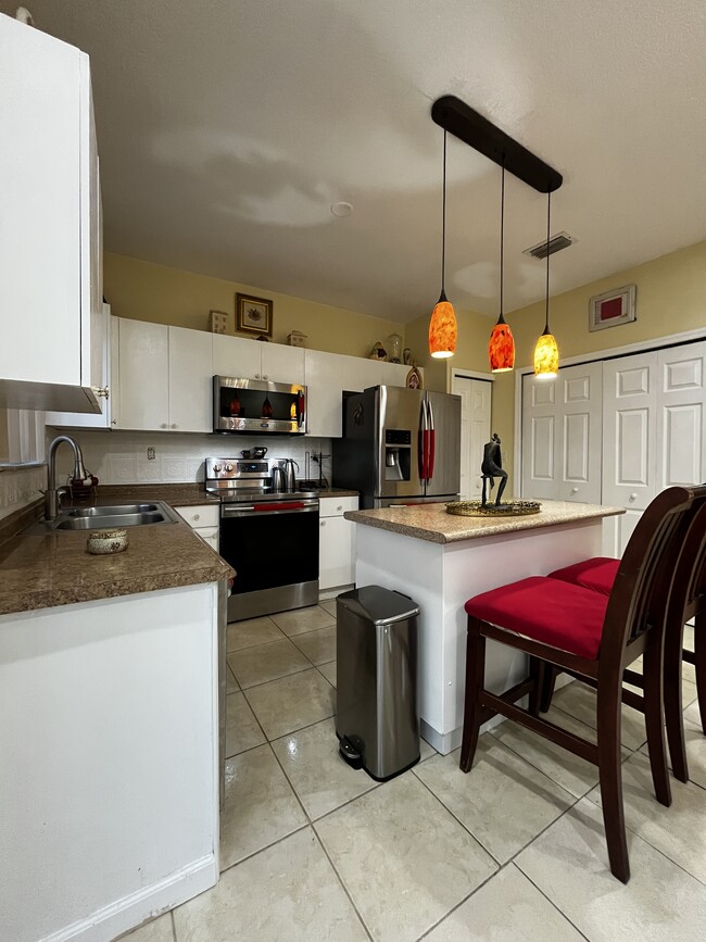 Photo - 1623 SE 31st Ct Townhome