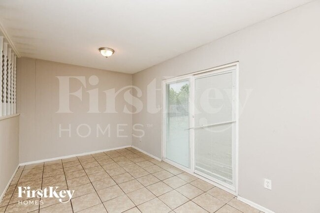 Photo - 918 Kerry St