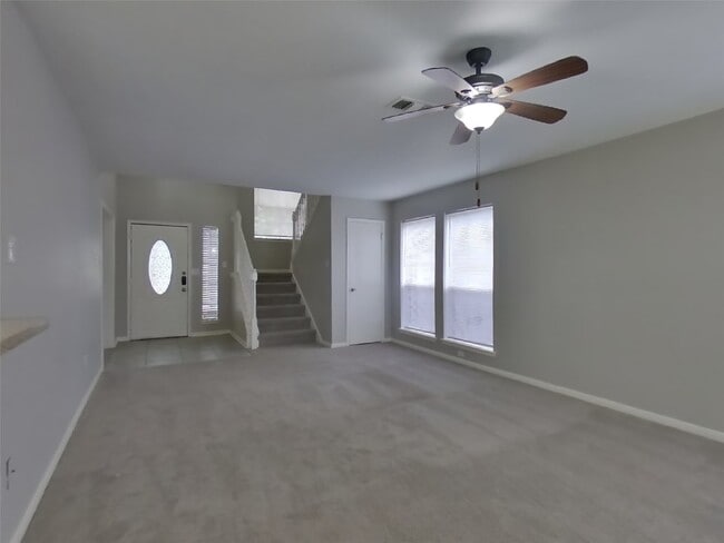 Photo - 1702 Glacier Blue Dr