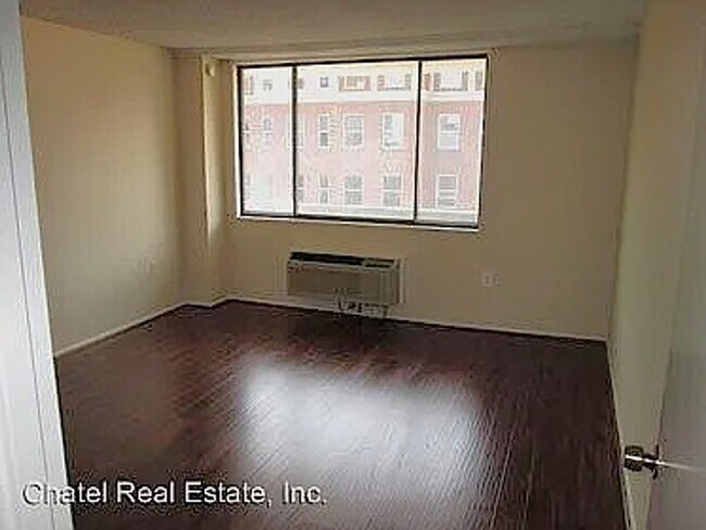 Photo - Dupont's Pulchritudinous Palladium 1 bedroom Condo w/ Balcony & Pool. All utilities included.