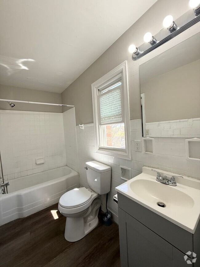 Building Photo - 3907 S 24th St Unit 6 Rental