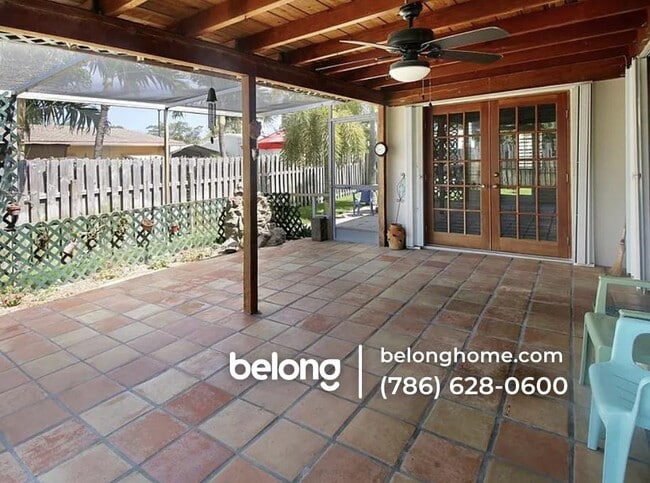 Photo - 3050 NE 9th Terrace