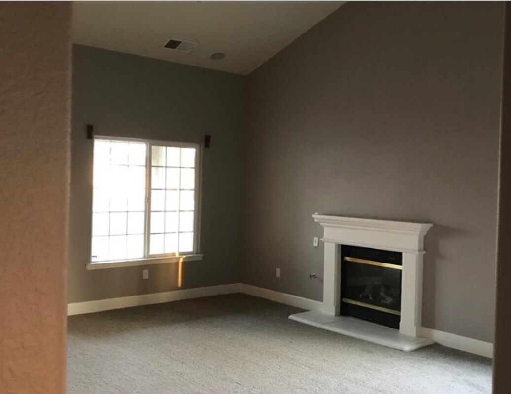 Photo - 445 S 19th Ave