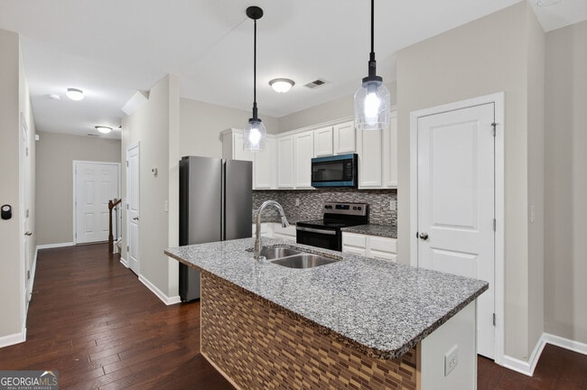 Photo - 127 Seabreeze Ct