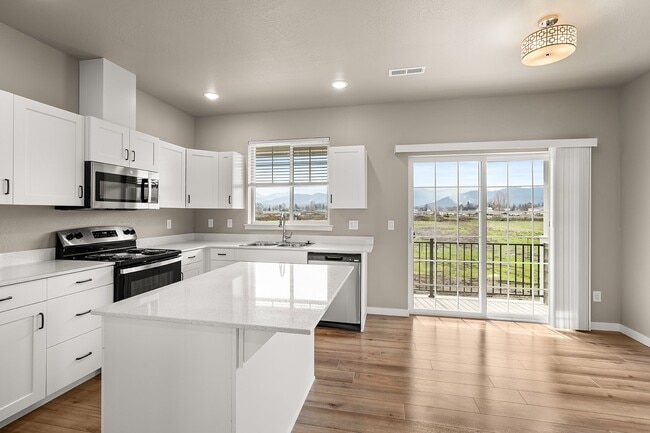 Oak Grove Estates
