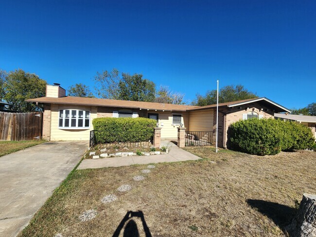 Building Photo - 1509 Ronstan Dr Rental