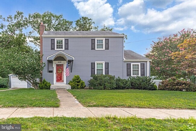 Building Photo - 2122 S Culpeper St Rental