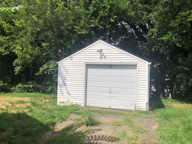 Photo - 3 Bedroom Canton Home