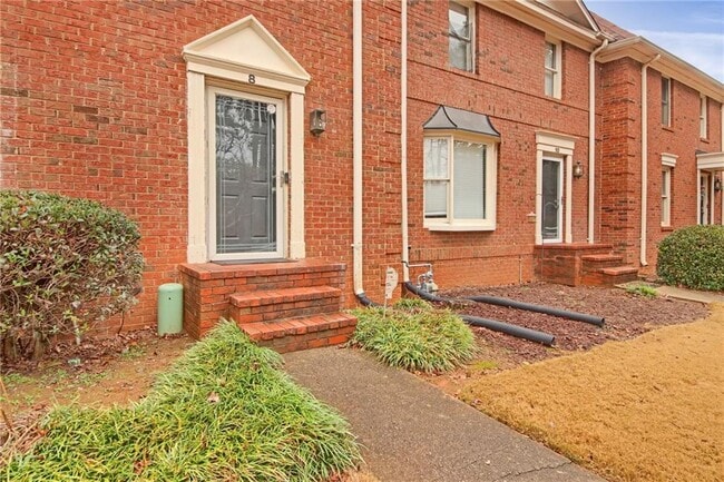 Photo - 8 Huntington Pl Dr