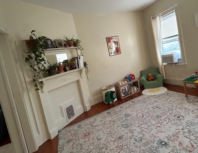 Photo - 20 Newburg St Unit 3