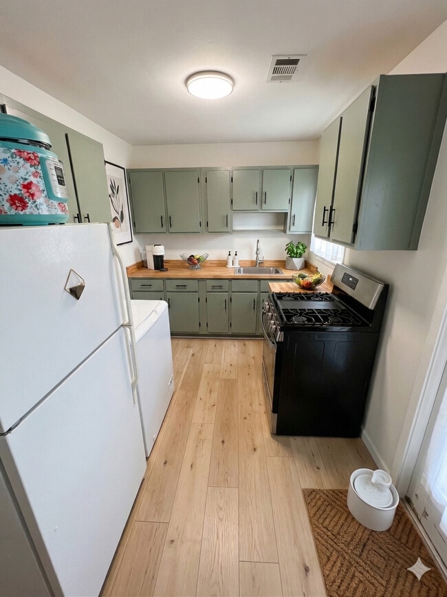 Photo - 1122 Beechdale Rd