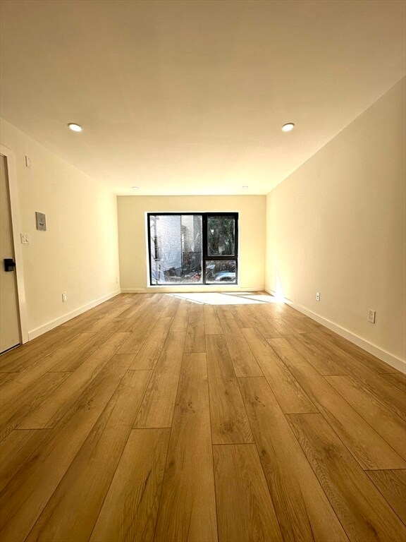 Photo - 11 Parker Hill Ave Unidad #1