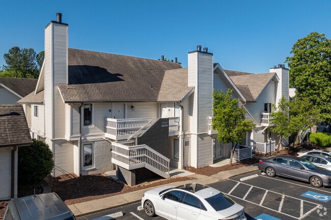 Building Photo - The Spoke at Tyvola Station Rental