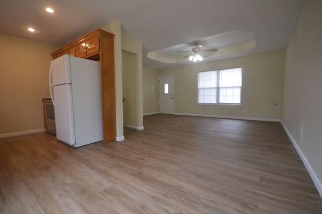 Photo - 3 Bed 2 Bath 1800 SQFT Home in Pleasant Ho...