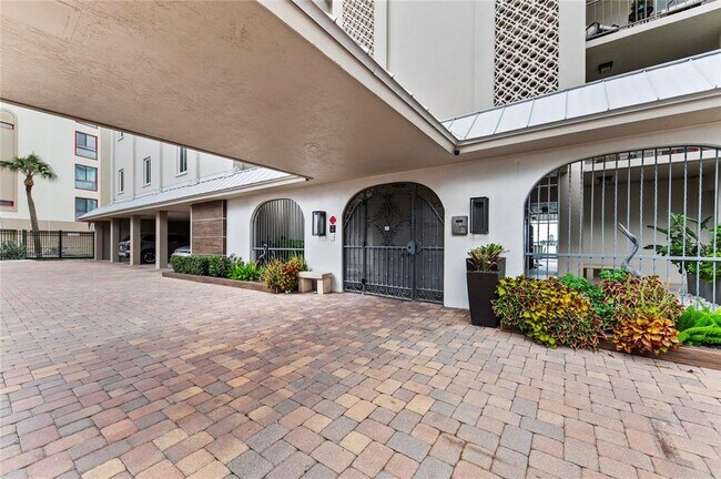 Photo - 350 Golden Gate Point Unit 61