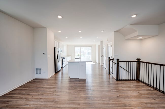 Photo - 2939 Showplace Dr