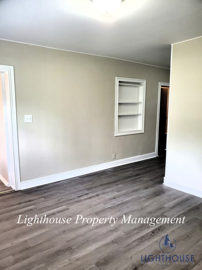 Photo - NEWLY RENOVATED 3 bed/2 bath!