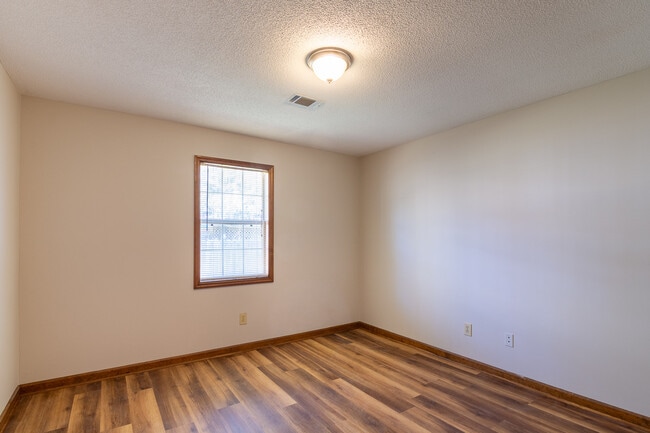 Photo - 123 Charlotte Ave