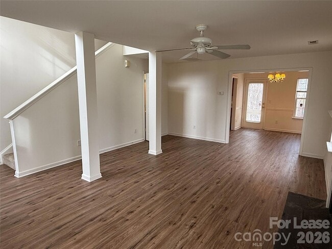 Photo - 4411 Canipe Dr