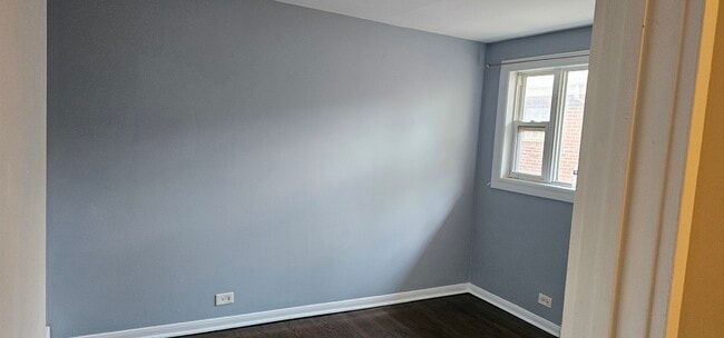 Photo - 5115 N Springfield Ave