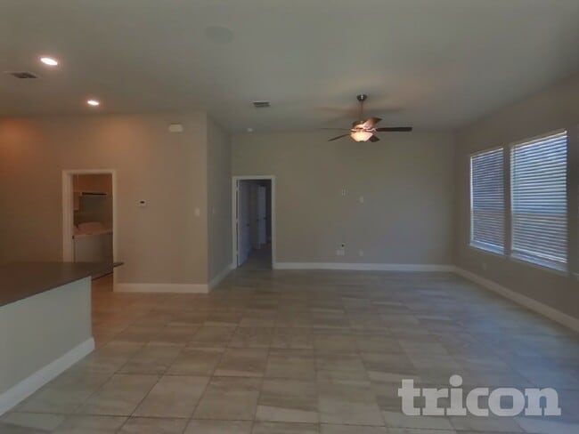 Photo - 1340 Beach Dr