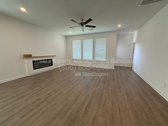 Photo - 2925 138th Pl
