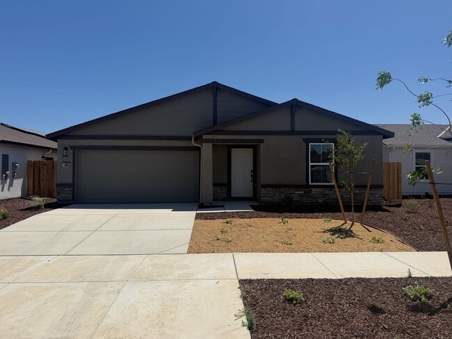 Building Photo - Brand New Turnkey Home