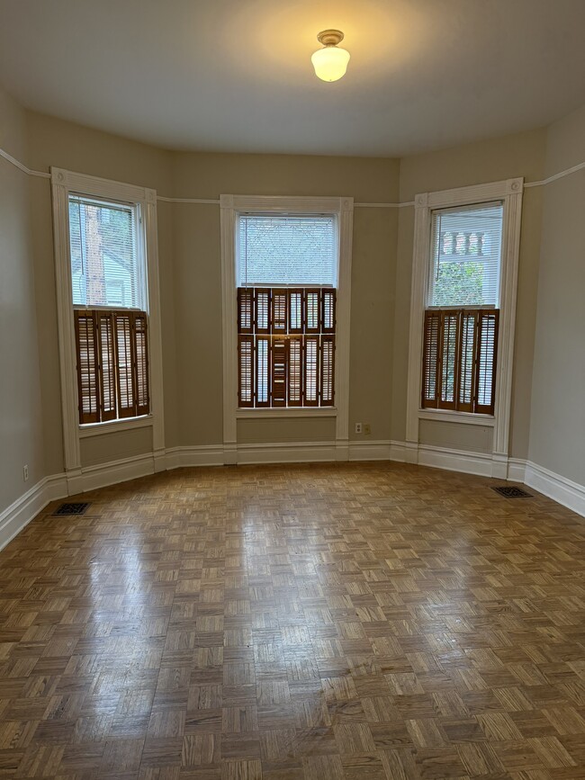 Photo - 526 NW 18th Ave. Unit Main