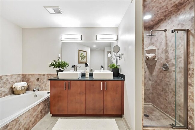 Photo - 390 17th St Unit 5037