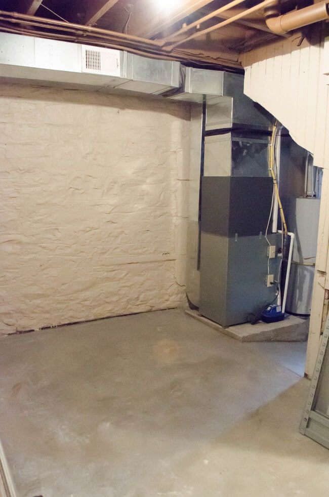 Photo - 5133 Kent Way