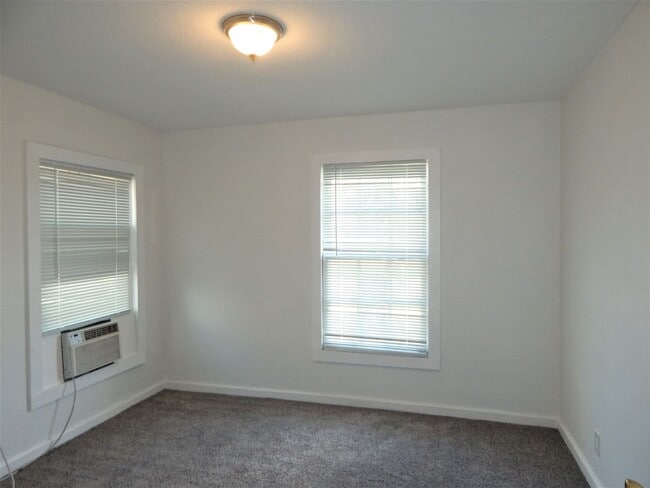 Photo - 638 Glazebrook St
