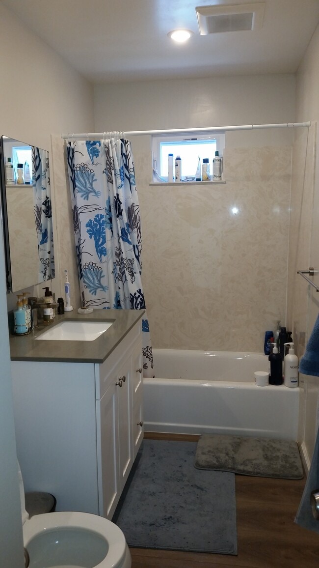 Photo - 1720 Cedar St Unit Cedar A