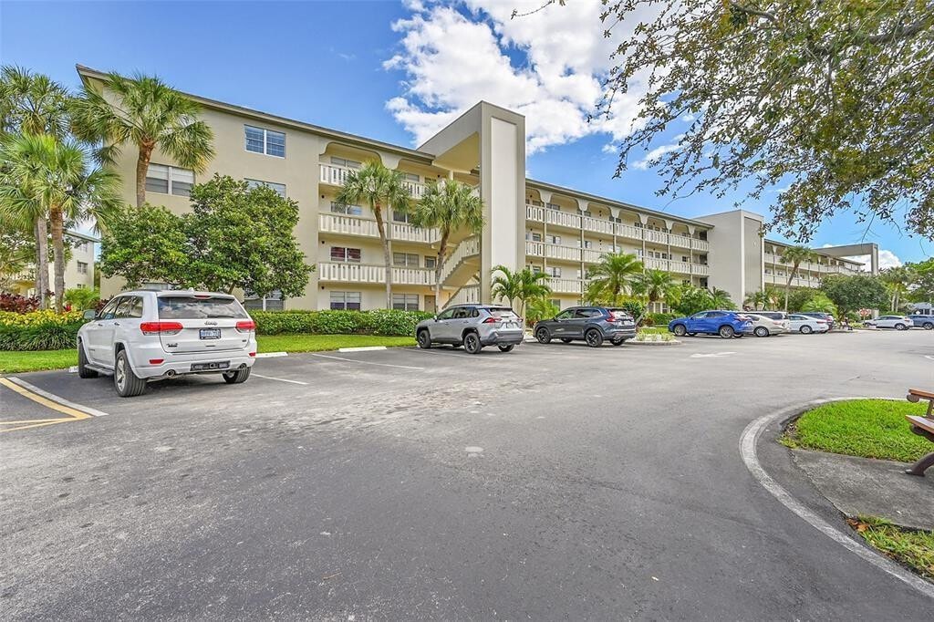 Photo - 2404 Antigua Cir Unit C4