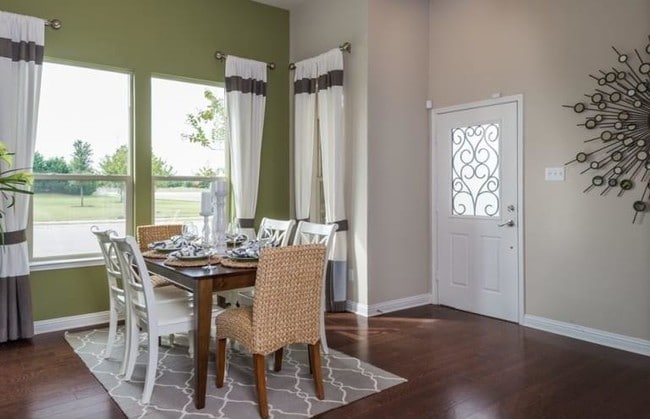 Photo - 16017 Travesia Way