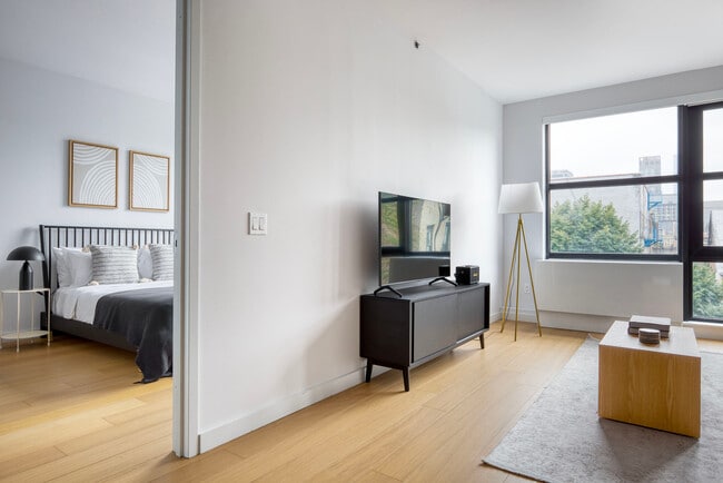 Photo - 171 Suffolk St Unit FL3-ID2042