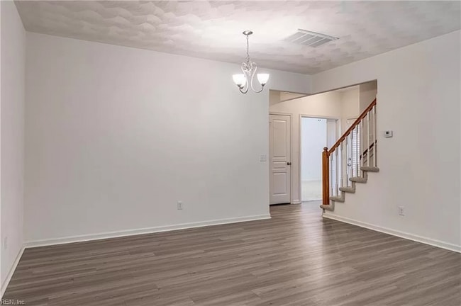 Photo - 2166 Humphreys Dr