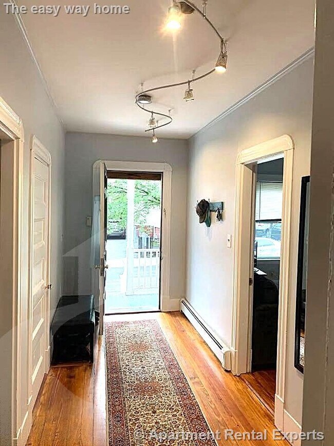 Photo - 37 Charnwood Rd Unit #1