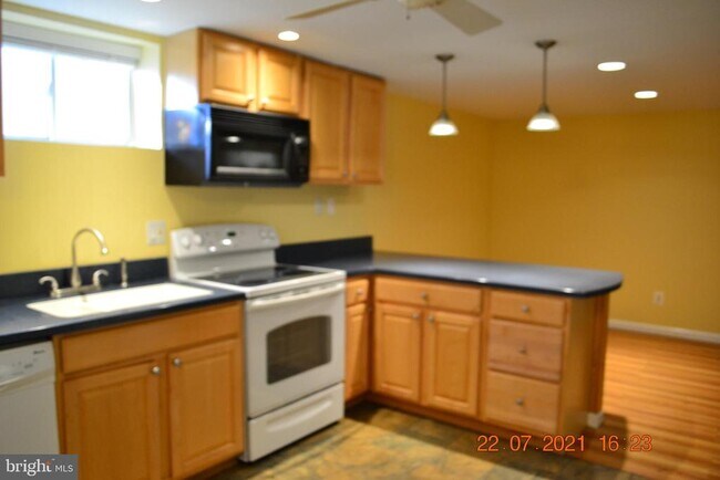837 Turf Valley Dr