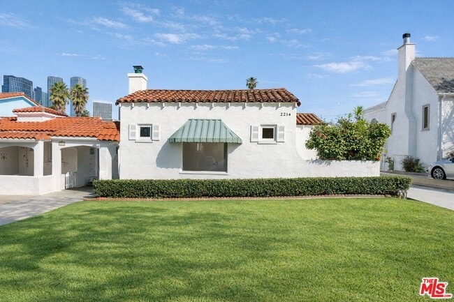 Photo - 2214 Benecia Ave