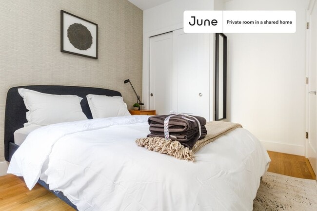 Photo - Room in Shared 4 bed/1.5 bath home Unit B