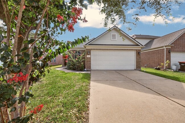 Photo - 15506 Fir Woods Ln