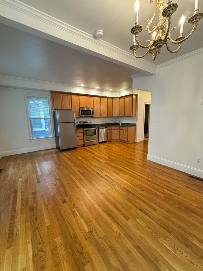 157 M St Unit 1