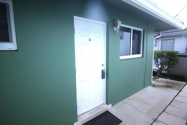 4440 Bougainvilla Dr Unit 4