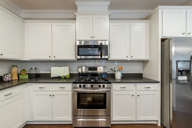 Photo - Available For Showing 7/13/26! Foxland Crossing Gem: 3BR, 2.5BA, SS Appliances, 1-Car Garage!