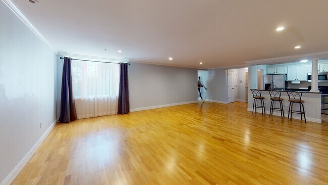 Photo - 145 Hancock St Unidad 205