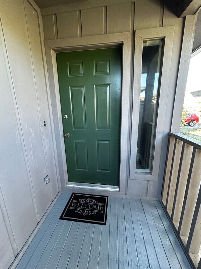 Photo - 1007 11th Ct Unit 1007 W 11th Ct