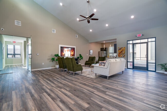 Belmond Flats - Interior Clubhouse