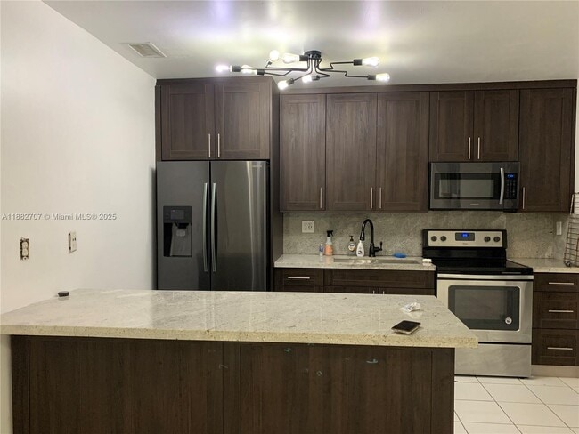 Photo - 3298 W 70th St